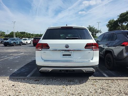 Used 2019 Volkswagen Atlas SEL FWD image 3