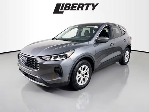 Certified 2023 Ford Escape Active w/ Tech Pack #2 image 3