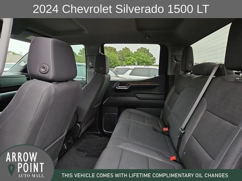 Used 2024 Chevrolet Silverado 1500 LT w/ Z71 Off-Road Package AWD/4WD image 18