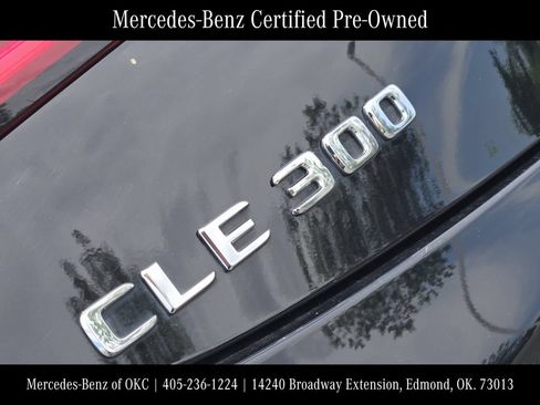 Used 2024 Mercedes-Benz CLE 300 4MATIC Cabriolet image 9