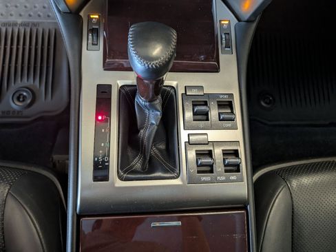 Used 2019 Lexus GX 460 Luxury AWD/4WD image 27