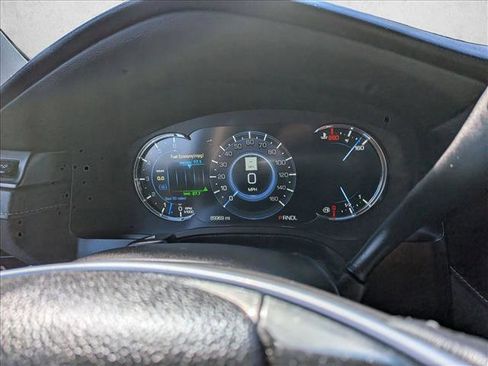 Used 2019 Cadillac Escalade Premium Luxury AWD/4WD image 12