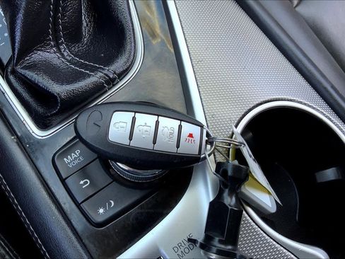 Used 2017 INFINITI Q50 Premium w/ 2.0T Premium Plus Package image 14