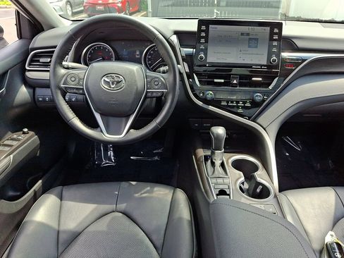 Certified 2022 Toyota Camry XLE AWD/4WD image 12