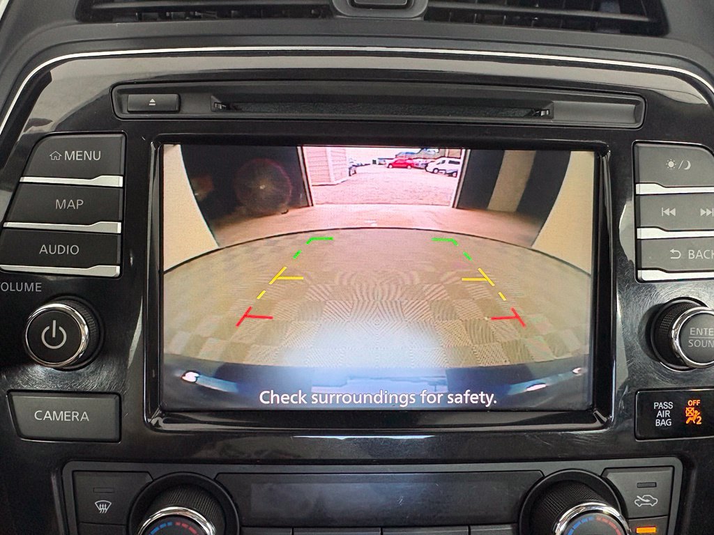 Used 2022 Nissan Maxima SV w/ Floor Mat Group FWD image 46