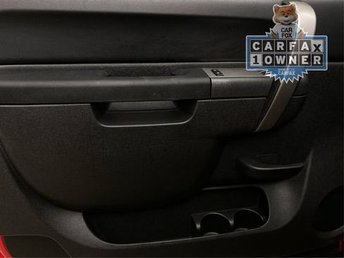 Used 2013 Chevrolet Silverado 2500 LT w/ Snow Plow Prep Package AWD/4WD image 22