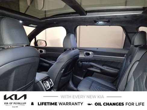 New 2025 Kia Sorento SX Prestige image 12