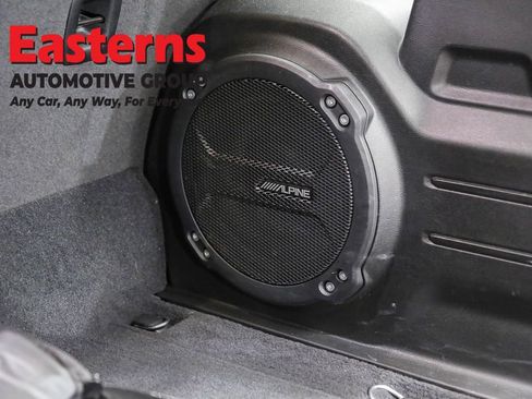 Used 2023 Jeep Wrangler Unlimited w/ Dual Top Group image 25