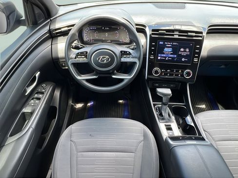 Certified 2022 Hyundai Santa Cruz SEL FWD image 12