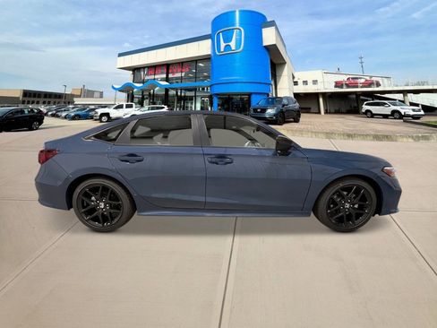 New 2026 Honda Civic Sport image 9