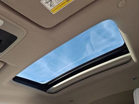 Used 2023 Honda HR-V EX-L image 14