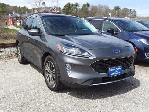 Used 2021 Ford Escape SEL image 3