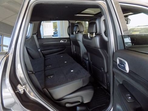 Certified 2020 Jeep Grand Cherokee Altitude image 27