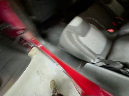 Used 2014 Jeep Cherokee Sport image 22