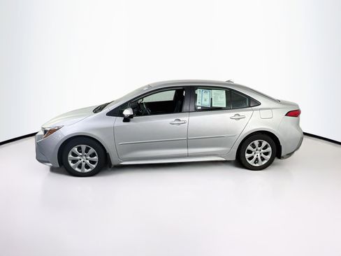 Used 2023 Toyota Corolla LE w/ Carpet Mat Package (TMS) FWD image 8
