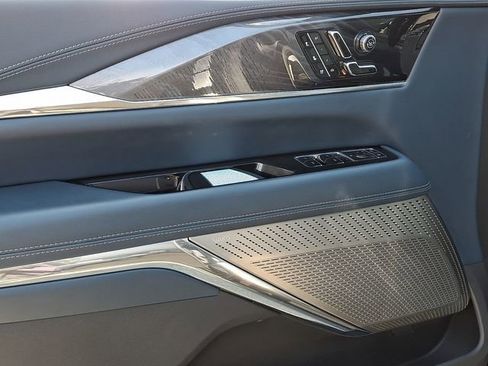 Certified 2025 Cadillac Escalade IQ Luxury 2 image 12