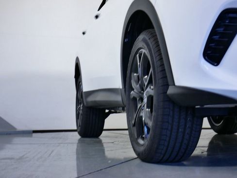 Used 2024 Dodge Hornet GT w/ GT Blacktop Package image 8