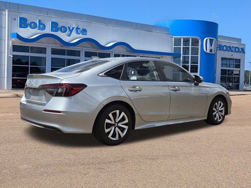 Used 2025 Honda Civic LX image 5