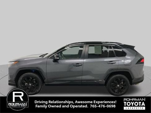 Used 2023 Toyota RAV4 XSE AWD/4WD image 3