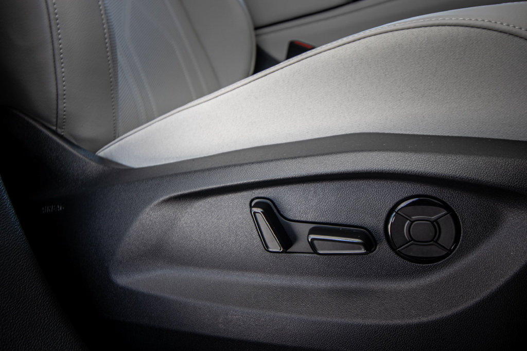 New 2027 Volkswagen Atlas SEL R-Line AWD/4WD image 22