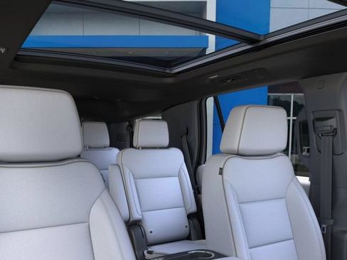 New 2026 Chevrolet Tahoe Premier w/ Sun And Tow Package AWD/4WD image 24
