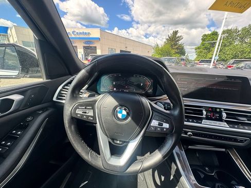 Used 2022 BMW X5 xDrive40i w/ Premium Package AWD/4WD image 19