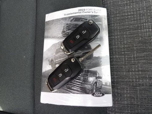 Used 2023 Ford F150 XLT AWD/4WD image 9