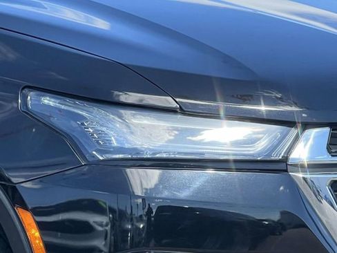 Certified 2023 Chevrolet Traverse LT AWD/4WD image 8