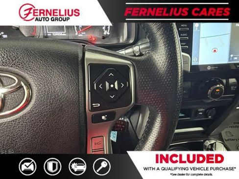 Used 2021 Toyota 4Runner SR5 AWD/4WD image 39