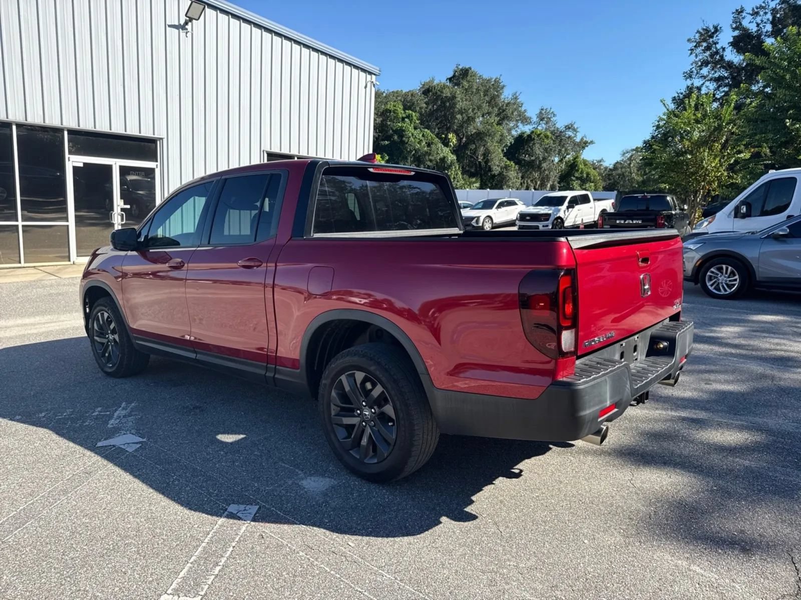 Used 2023 Honda Ridgeline Sport image 10