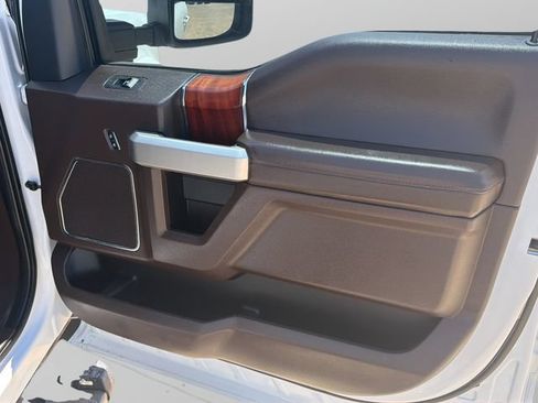 Used 2022 Ford F450 King Ranch w/ FX4 Off-Road Package AWD/4WD image 11
