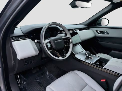 Used 2026 Land Rover Range Rover Velar S AWD/4WD image 25