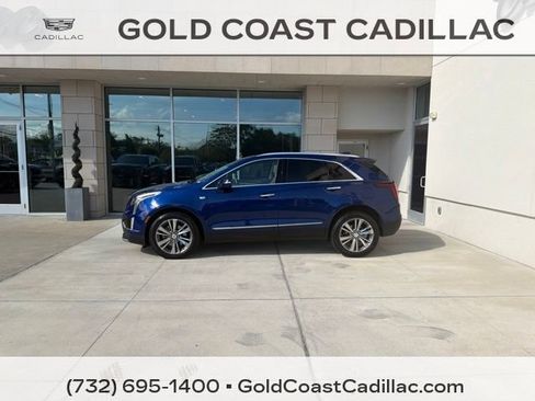 Certified 2024 Cadillac XT5 Premium Luxury w/ LPO, Floor Liner Package AWD/4WD image 2