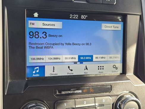 Used 2019 Ford F150 Lariat image 27