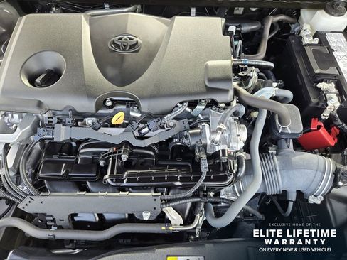 Used 2024 Toyota Camry XLE FWD image 26