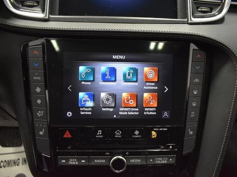 Used 2025 INFINITI QX50 Luxe image 23
