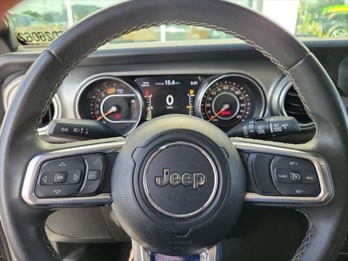 Certified 2023 Jeep Wrangler Unlimited Sahara AWD/4WD image 9
