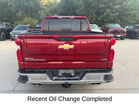 Used 2022 Chevrolet Silverado 1500 LTZ w/ LTZ Premium Package AWD/4WD image 9