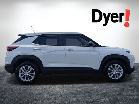 Certified 2023 Chevrolet TrailBlazer LS FWD image 2