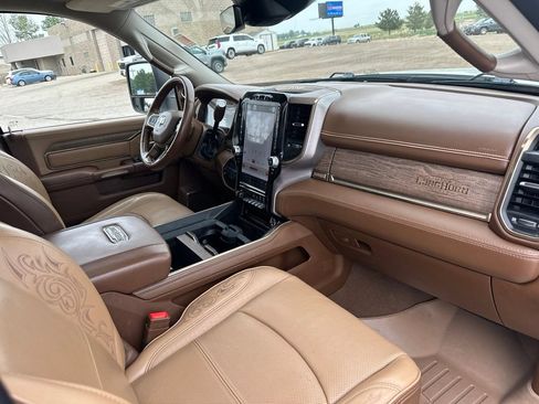 Used 2024 RAM 3500 Limited w/ Safety Group AWD/4WD image 33