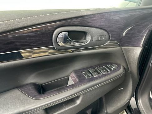 Used 2017 Buick Enclave Leather w/ Enclave Sport Touring Edition AWD/4WD image 19