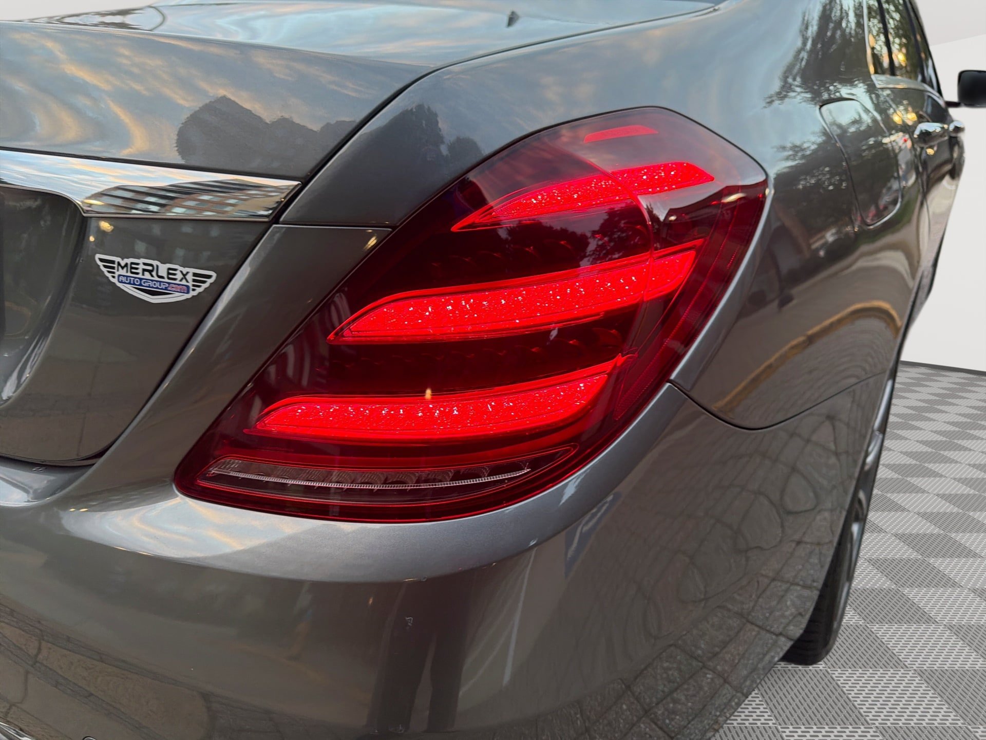 Used 2020 Mercedes-Benz S 560 Sedan image 43