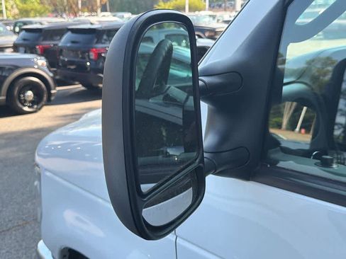 Used 2023 Ford E-450 and Econoline 450 Super Duty w/ Power Windows & Locks Group image 9