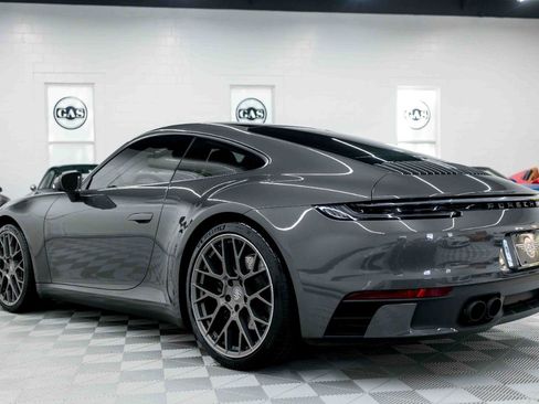 Used 2020 Porsche 911 Carrera S RWD image 9