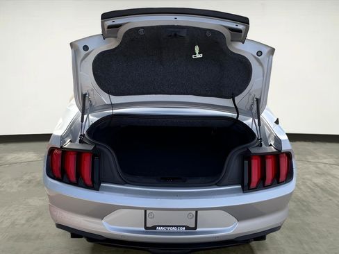 Used 2018 Ford Mustang Premium image 26