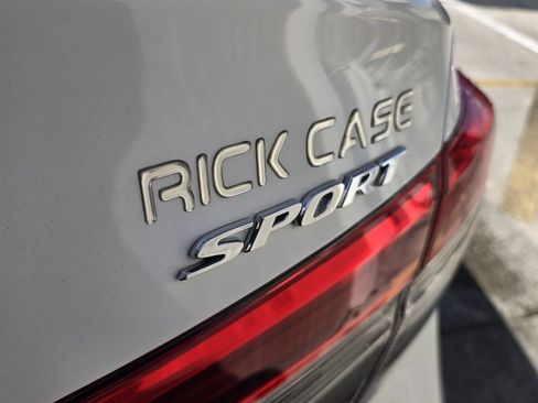 Used 2024 Honda Civic Sport image 9