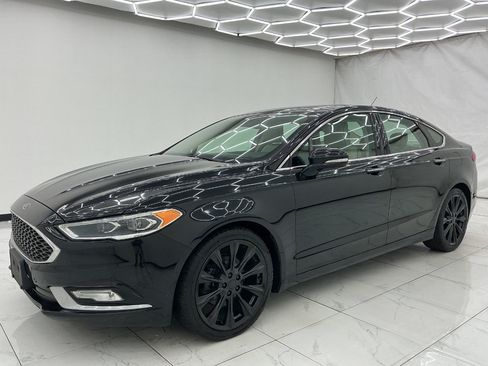 Used 2017 Ford Fusion Platinum FWD image 6