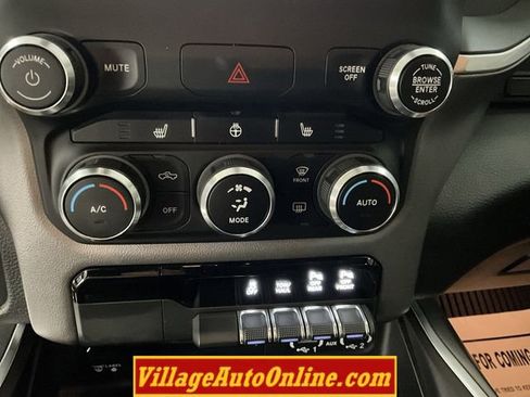 Used 2019 RAM 1500 Big Horn image 24