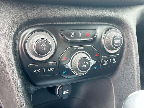 Used 2013 Dodge Dart Limited w/ Premium Group image 15