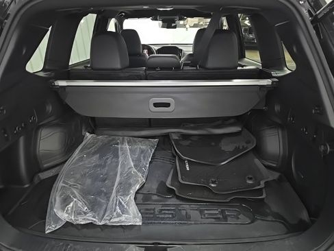 Used 2025 Subaru Forester Touring AWD/4WD image 14